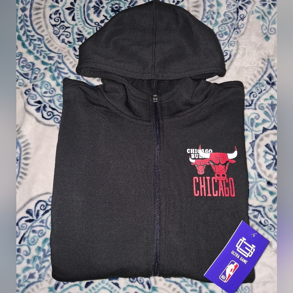 NBA ULTRA GAME Chicago Bulls Full Zip Hoodie Sweatshirt Size 18-20 BIG KIDS